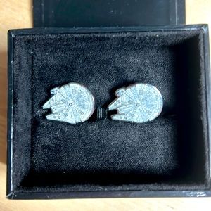 Star Wars Millennium Falcon Cufflinks